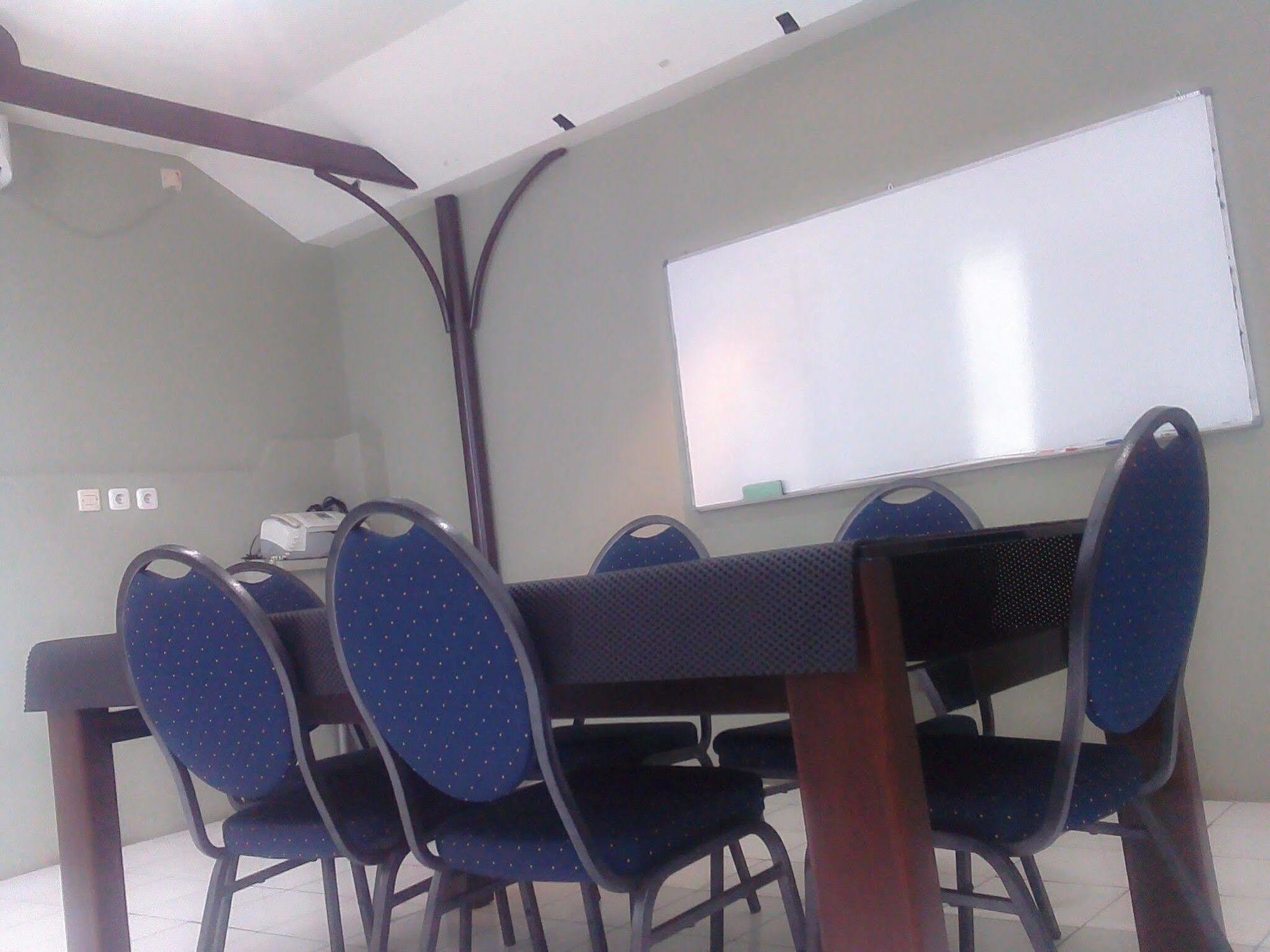 Onyx Residence Cakarta Dış mekan fotoğraf